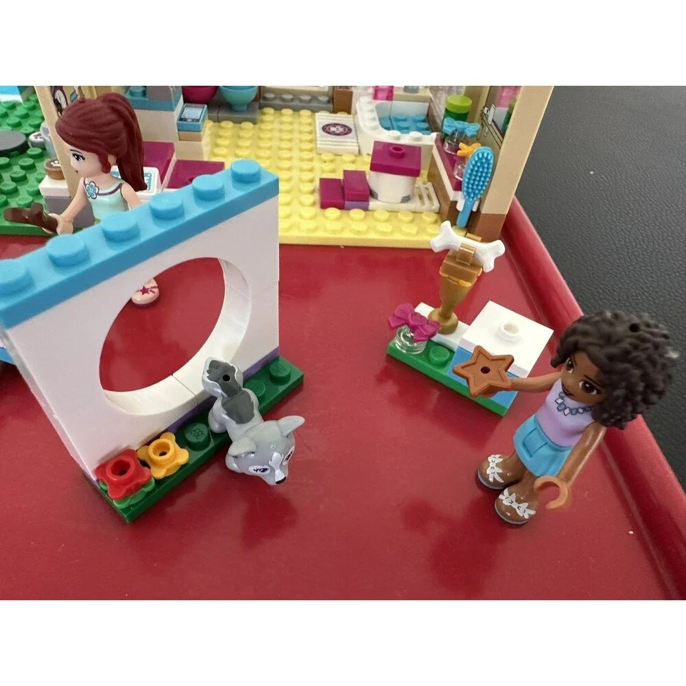 Lego Friends Lot of 7 - 41104, 41124, 41128, 41304, 41307, 41335 - 100% Complete